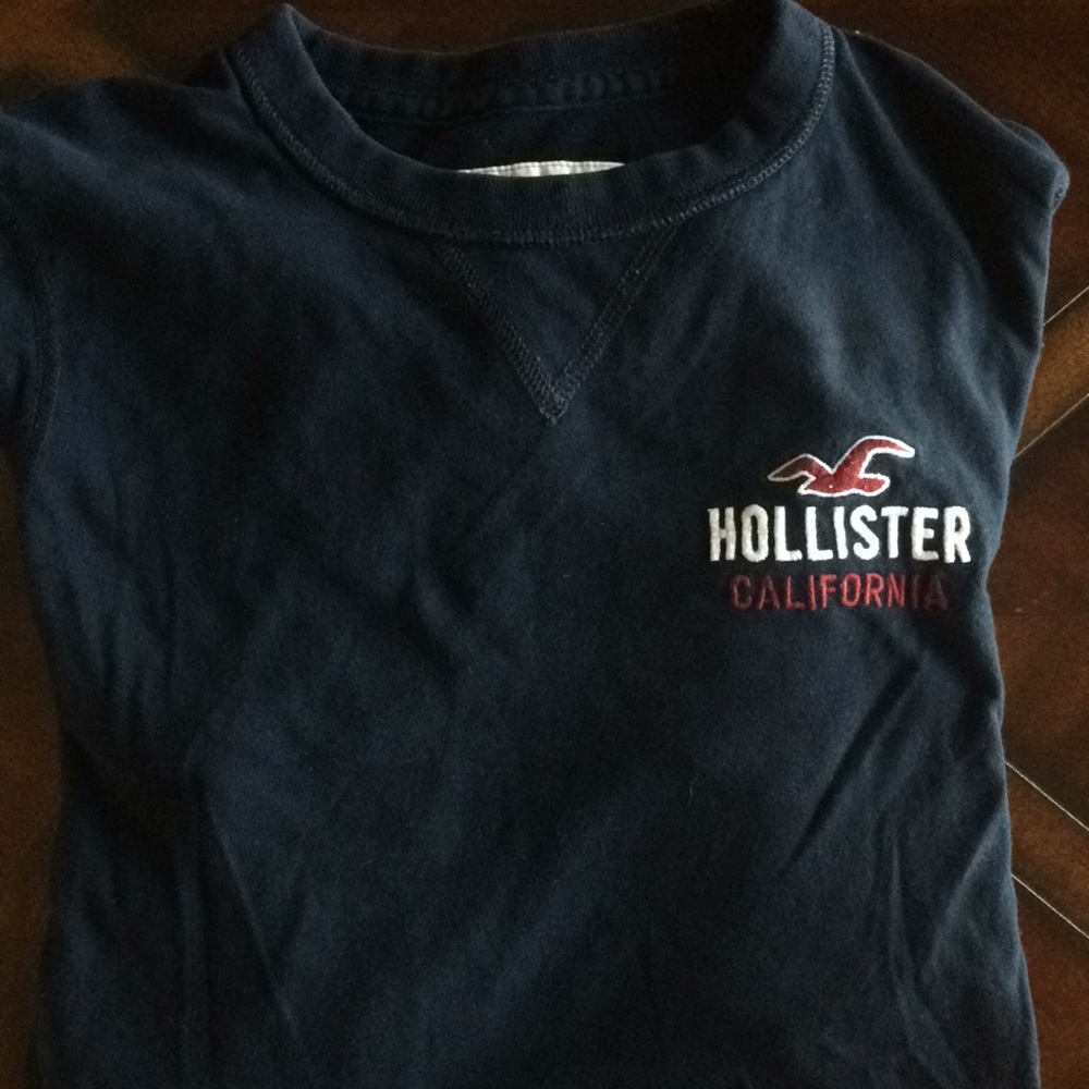 long sleeve hollister shirt